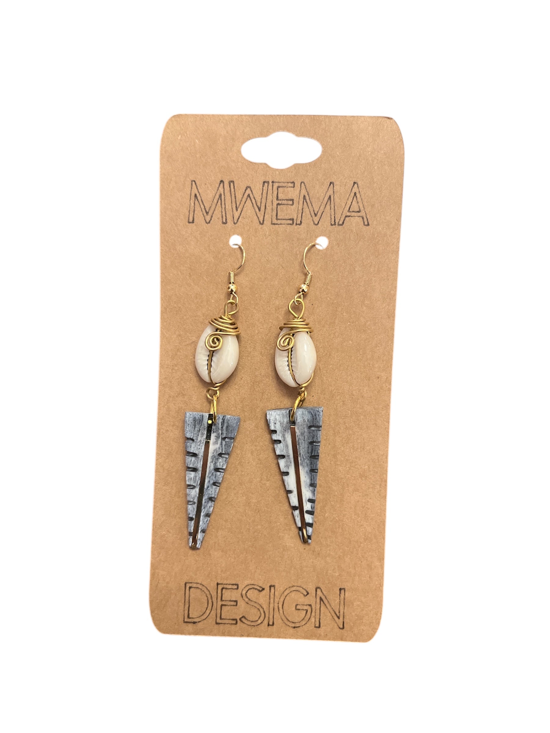 Lake Mist Zebra Shell Triangles – Geometric Boho