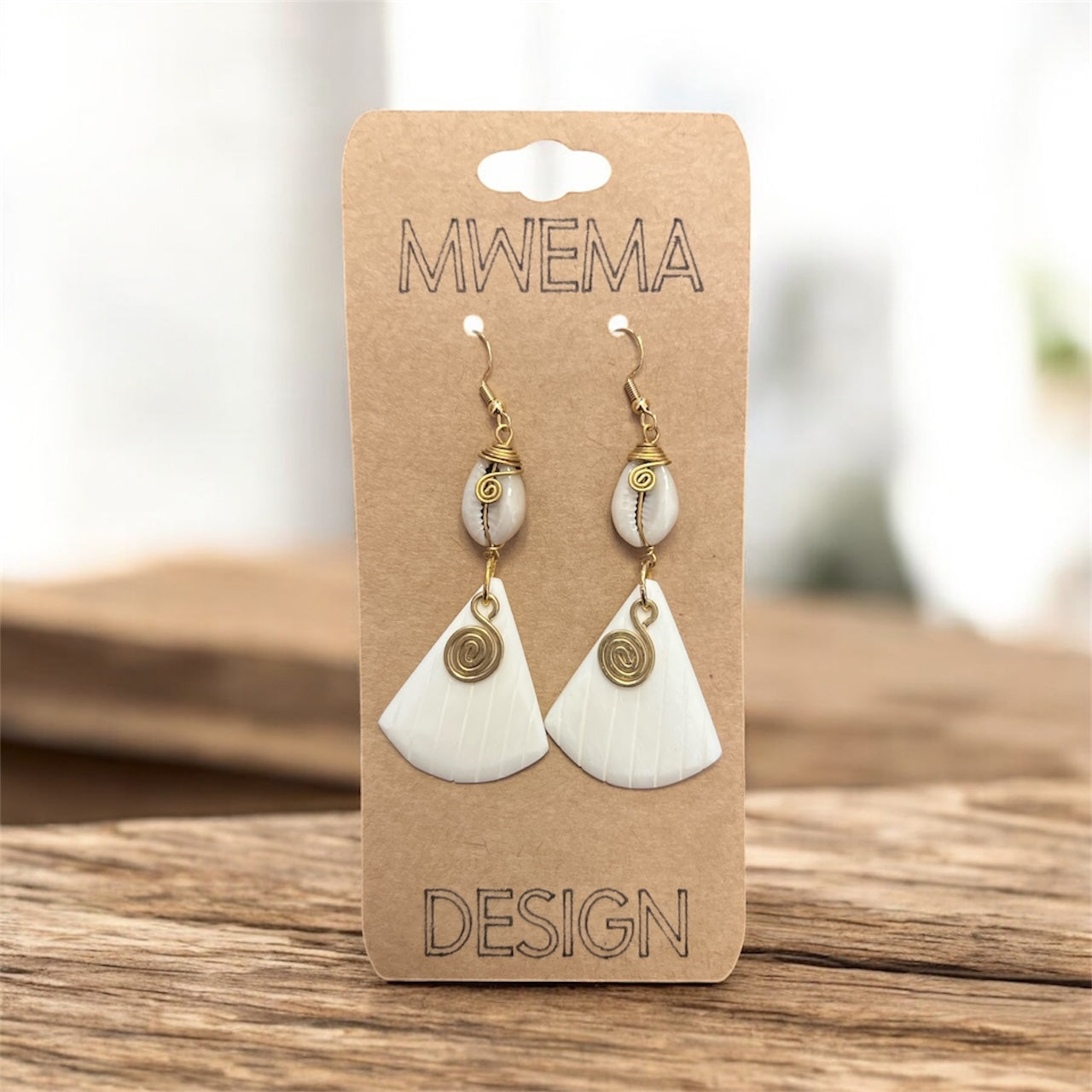 Fan with Shell Earrings – Natural Dangles